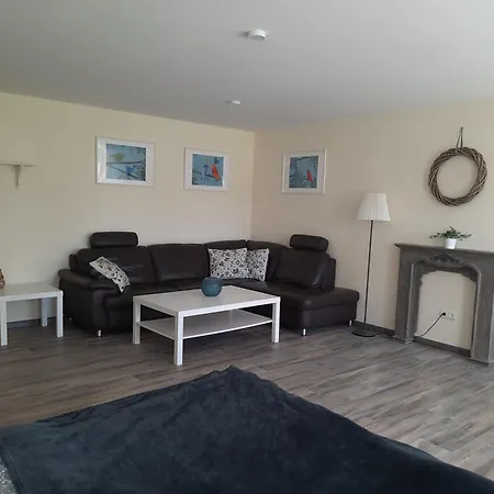 Stilvolle 2-zimmer-wohnung, 75qm In Lejlighed