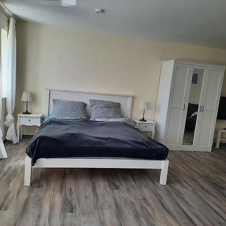 Stilvolle 2-zimmer-wohnung, 75qm In